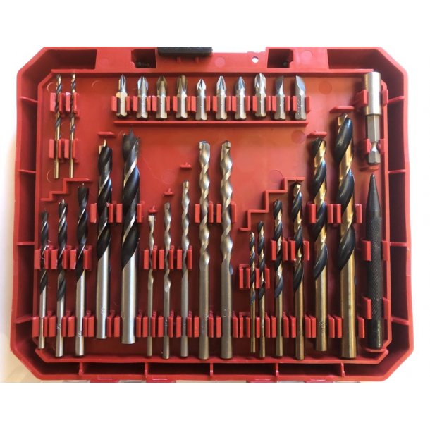 BOR &amp; BITS 30 DELE